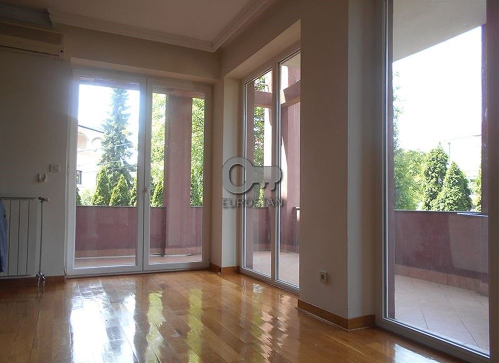 Kuća , Beograd (grad) , Prodaja | Kuća Dedinje 595000 Eur Kuća , Beograd (grad) , Prodaja | Kuća Dedinje 595000 Eur