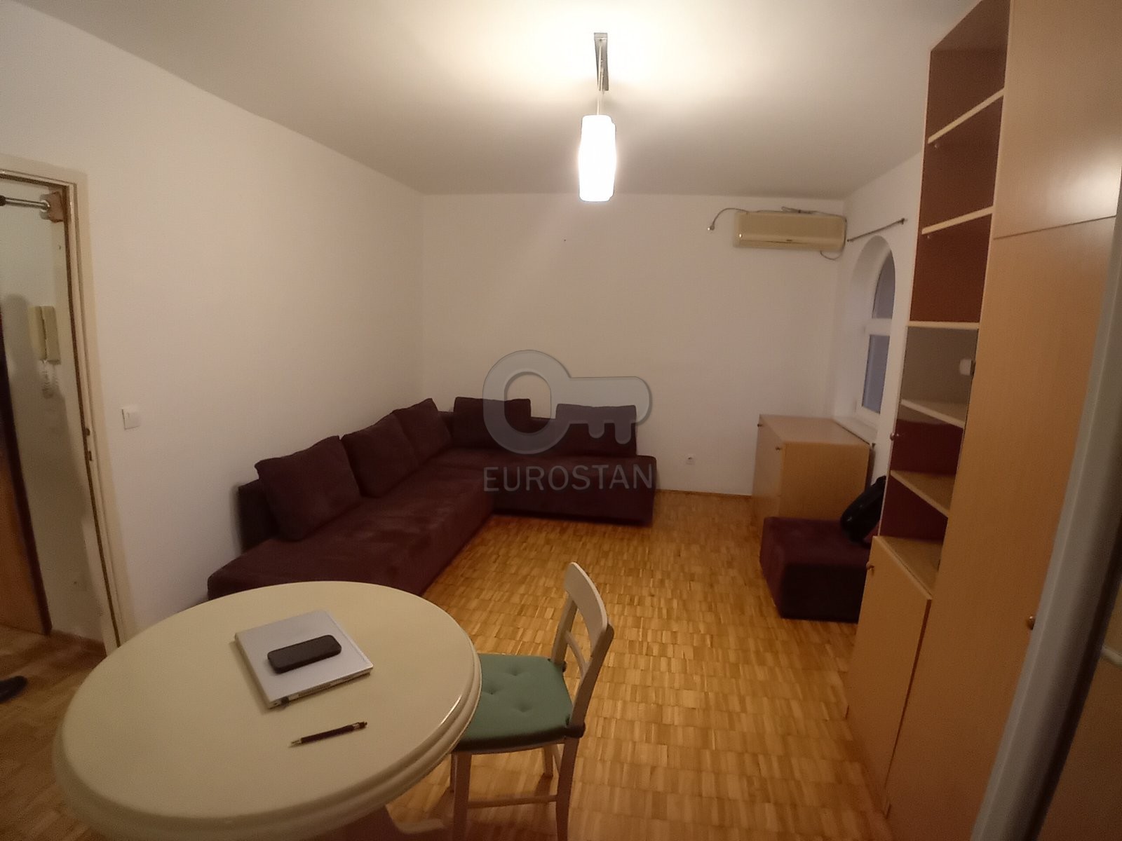 Kraljice Katarine Banovo brdo ID#43797