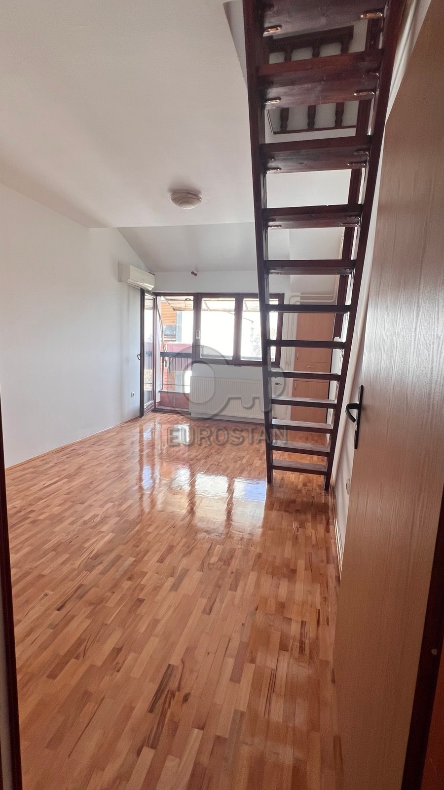 Sonje Marinković Borča ID#43938