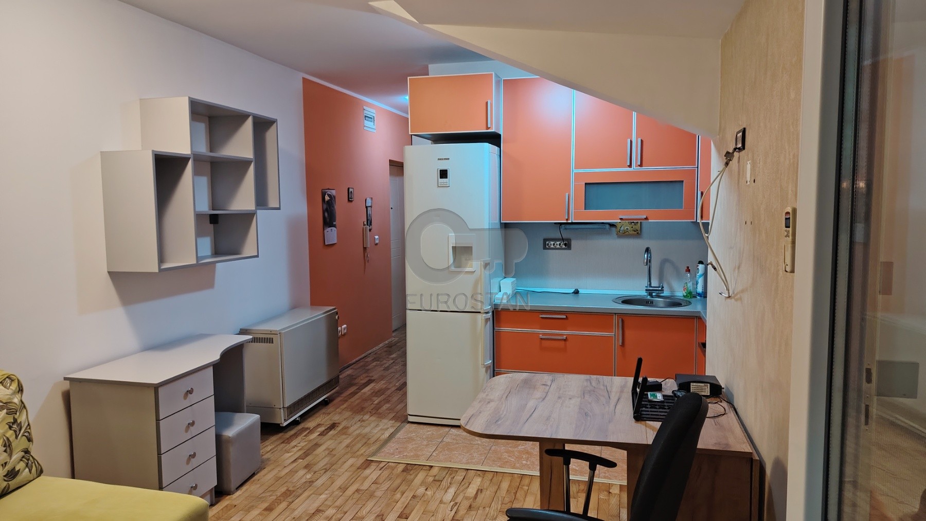 Privrednikovih pitomaca Borča ID#43944