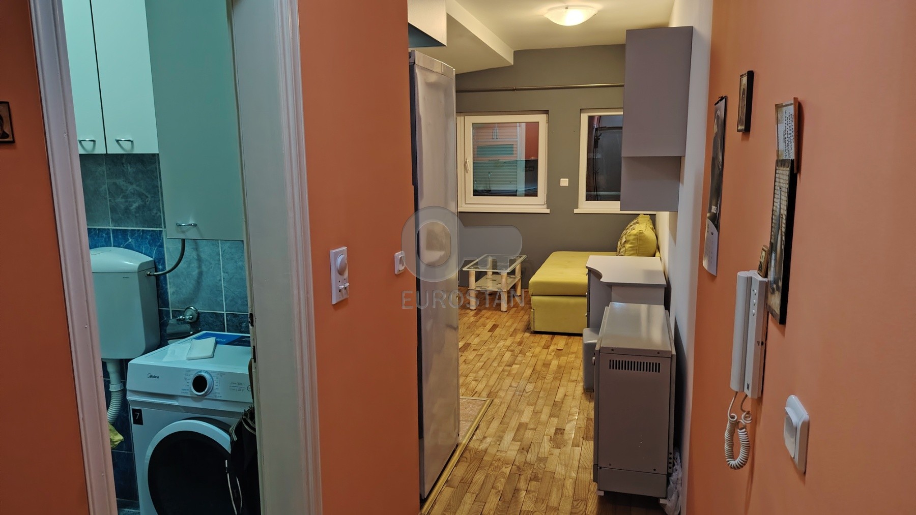 Privrednikovih pitomaca Borča ID#43944