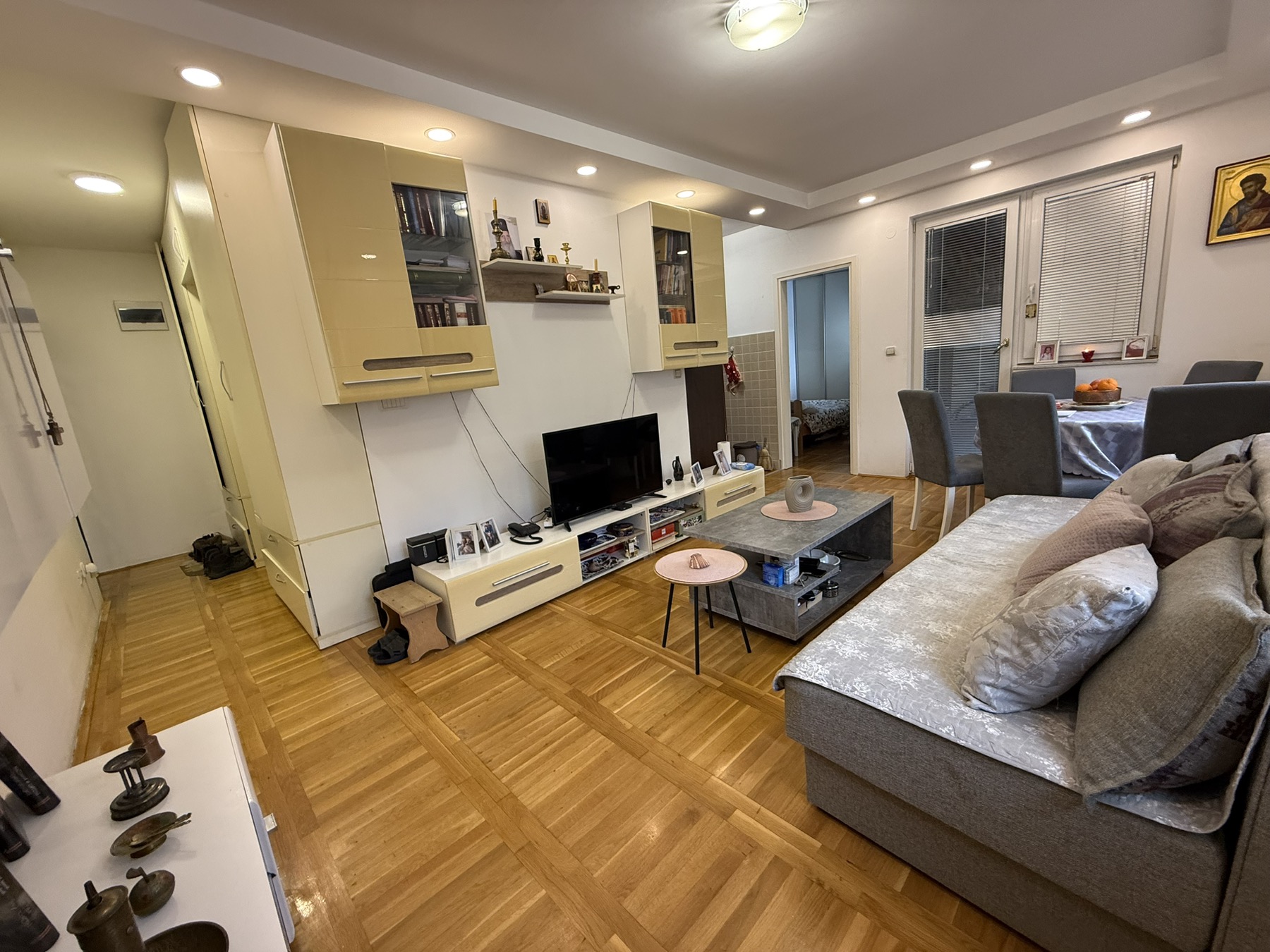 17. Oktobra Kneževac ID#43970