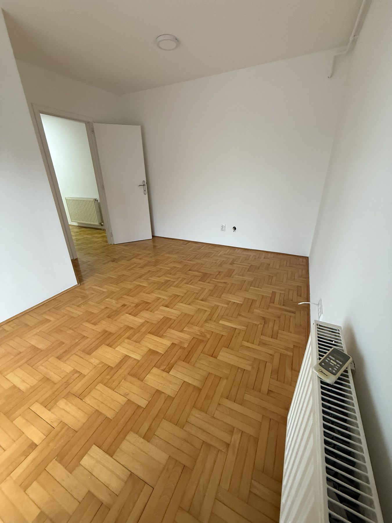 Ljubomira Ivkovića Šuce Labudovo brdo ID#43974