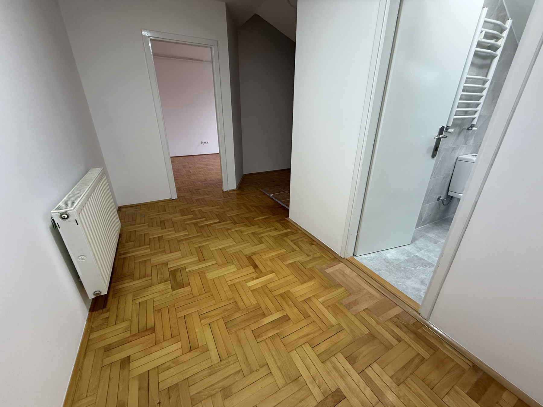 Ljubomira Ivkovića Šuce Labudovo brdo ID#43974