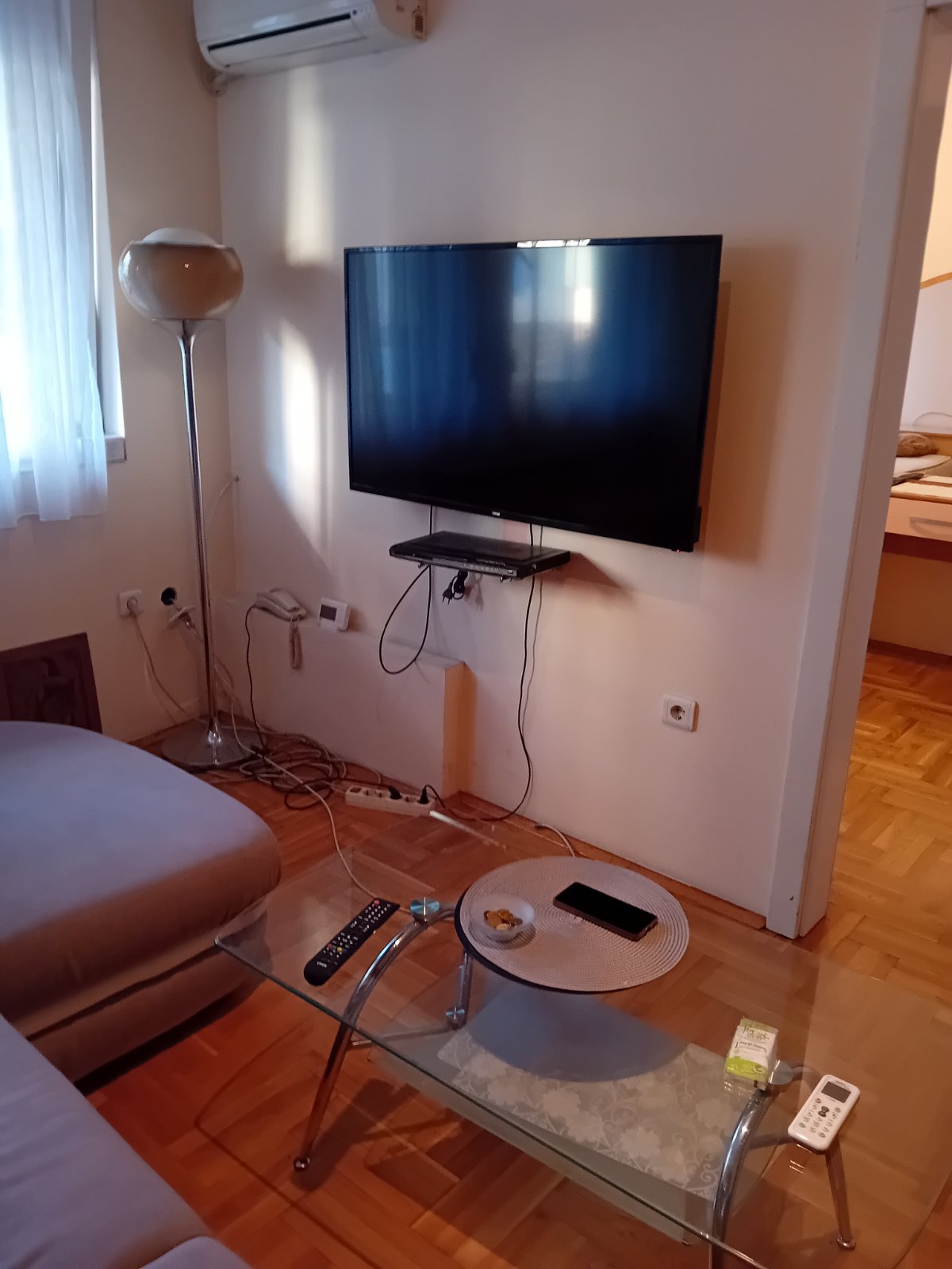Maksima Gorkog Lekino brdo ID#44050