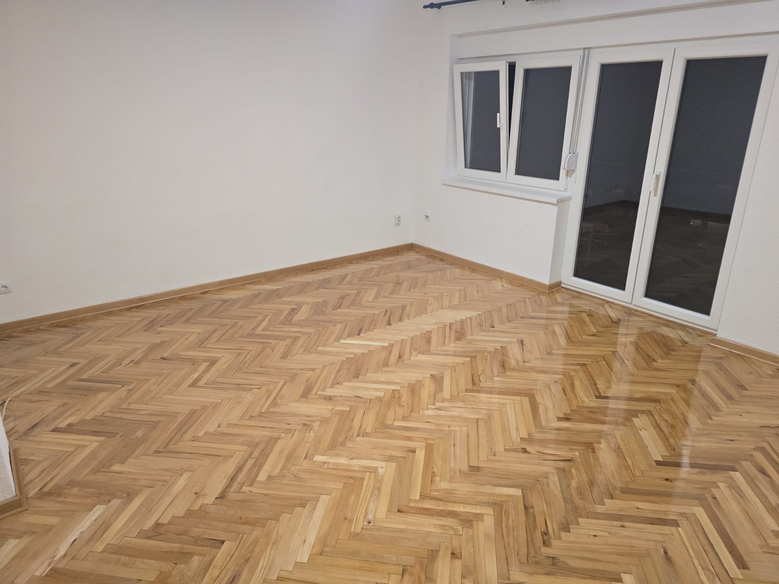 ŽARKOVO, MLADENOVAČKA ID#44065