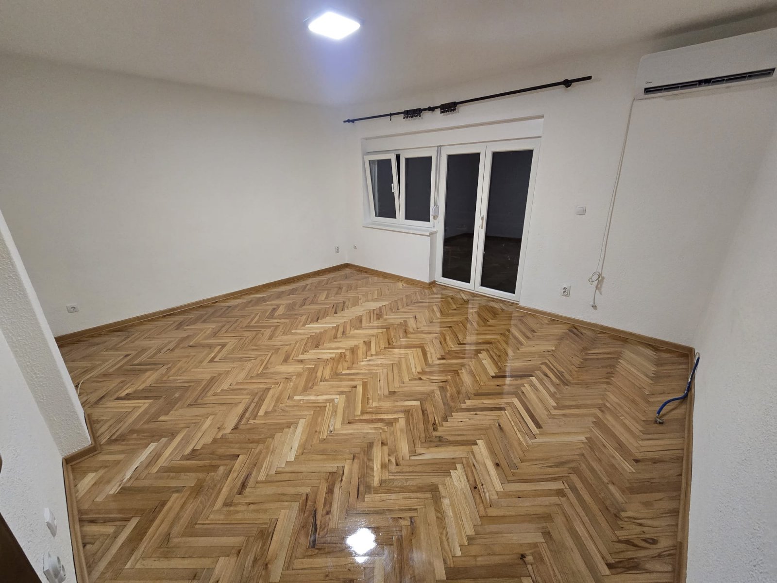ŽARKOVO, MLADENOVAČKA ID#44065